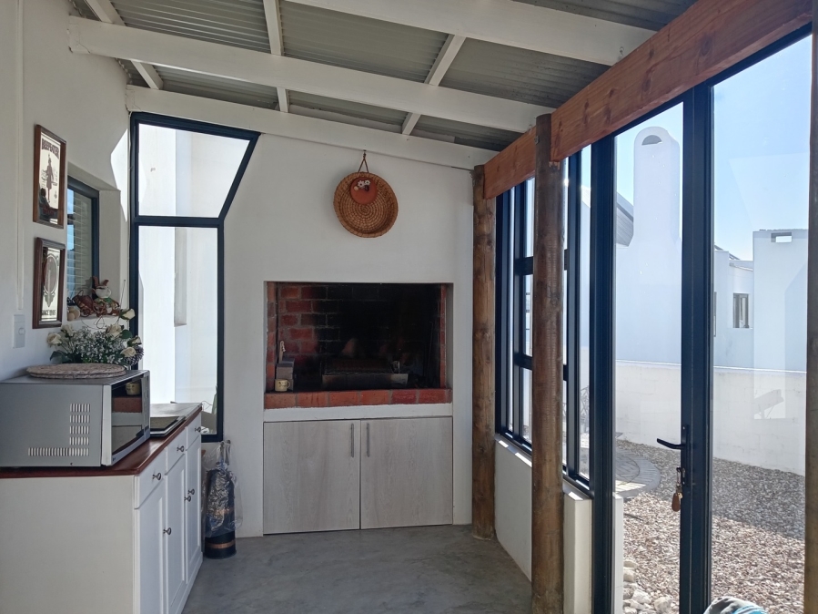 3 Bedroom Property for Sale in Harbour Lights Western Cape